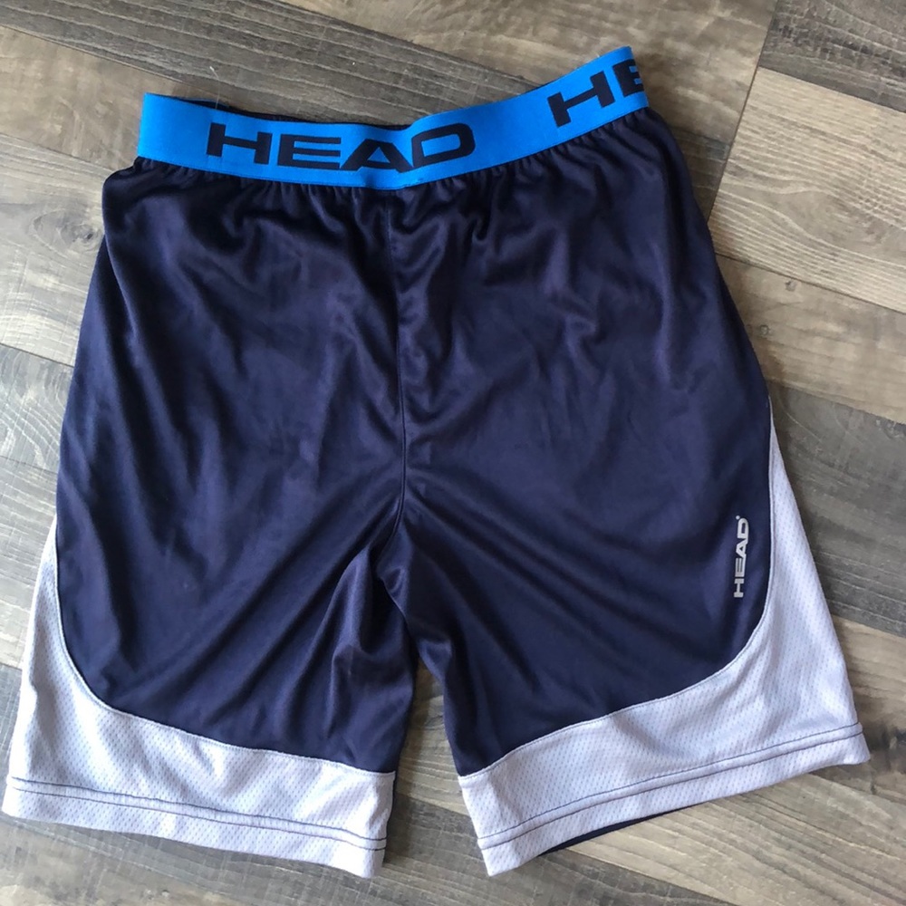 Boys HEAD shorts. L